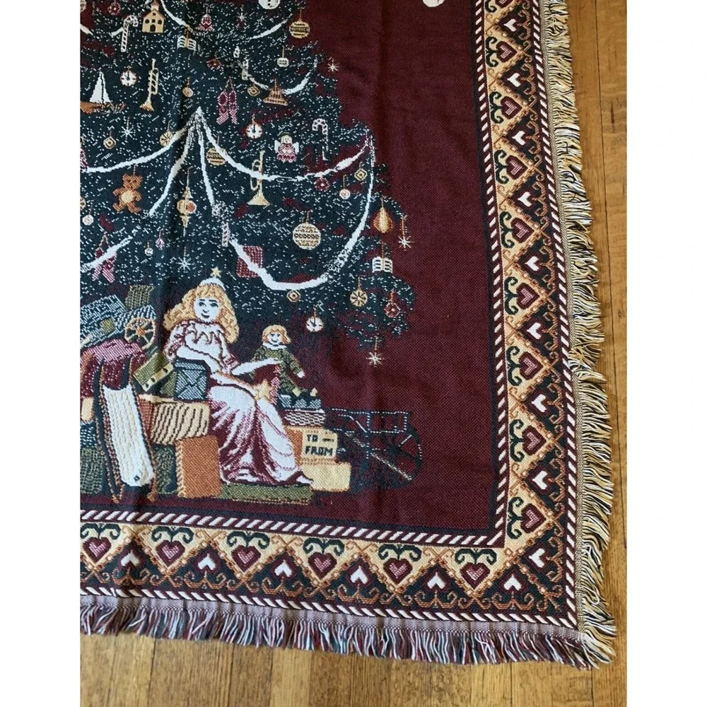 Goodwin Weavers Christmas Tree Fringed Tapestry Throw Blanket 48X67 Brand New